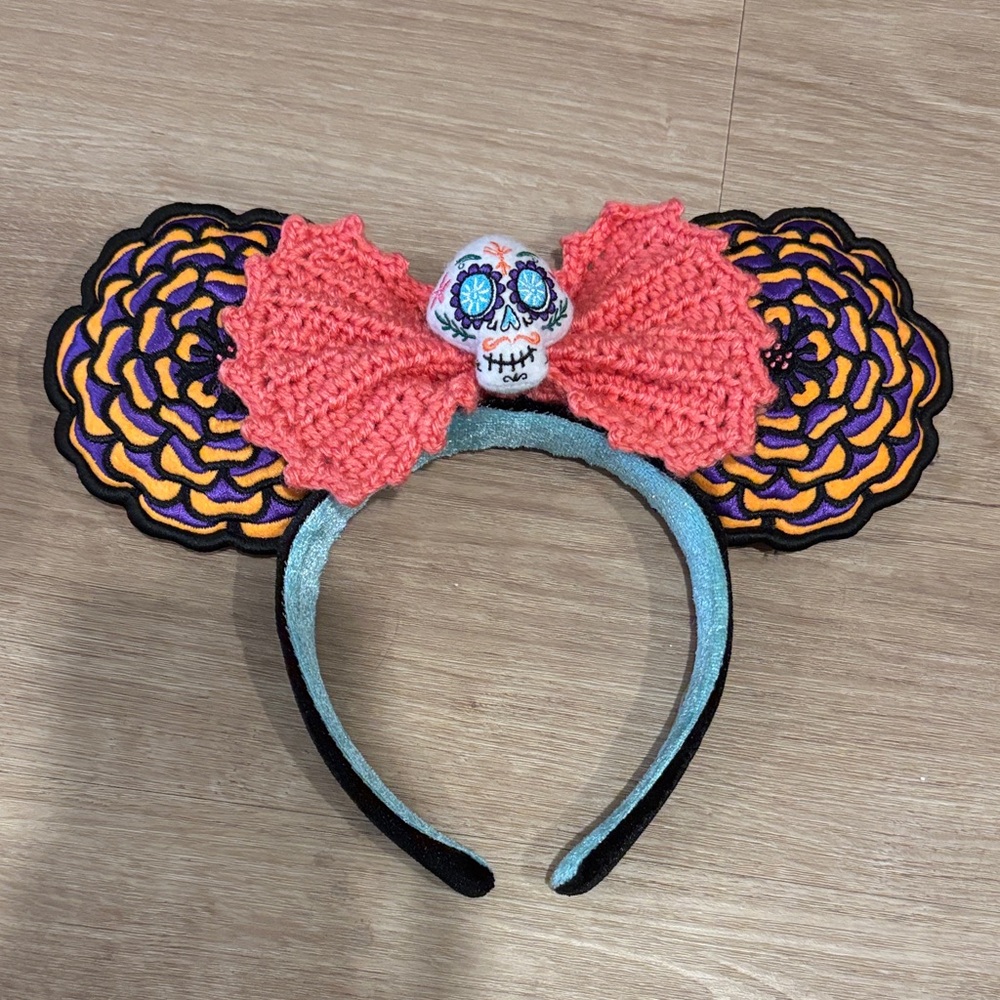 Disney Halloween Skull Headband with Pink and Purple
